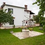 شقة Apartman Orbanici *