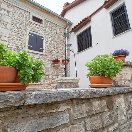 شقة Apartman Orbanici
